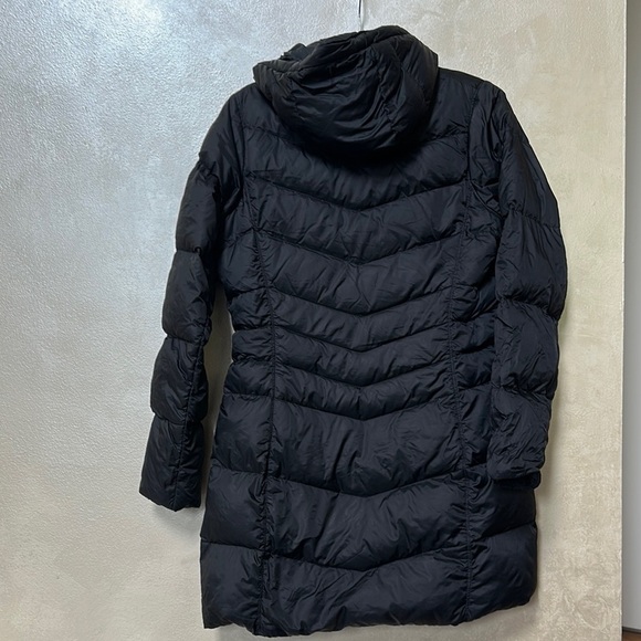 Mountain Hardwear Down Puffer Coat Women’s sz XS| Black Jacket w/Removable Hood - Picture 7 of 8